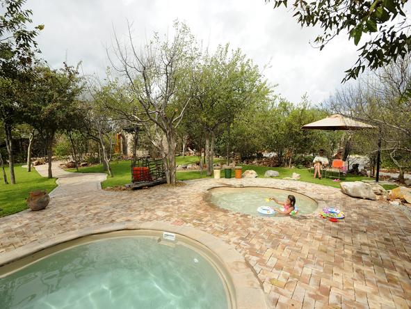 Taleni Etosha Village - Pool